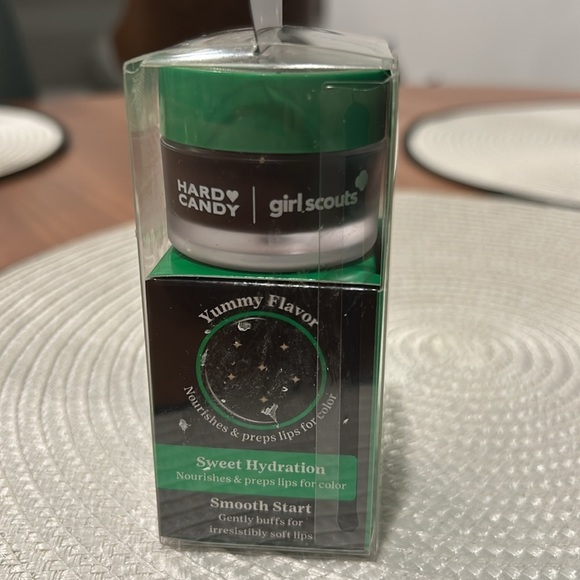 Hard Candy Sweet Sugar Lip Scrub, Limited Edition- Girl Scouts. Thin Mint - Picture 2 of 8